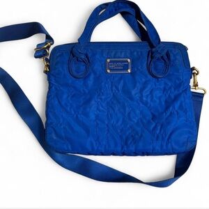 Marc by Marc Jacobs Blue Quilted Nylon Laptop Crossbody Bag | Gold Hardware